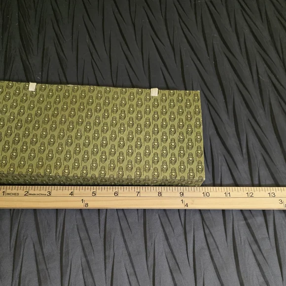 Yi Lin Arts And Treasures China Mirror - Picture 5 of 5